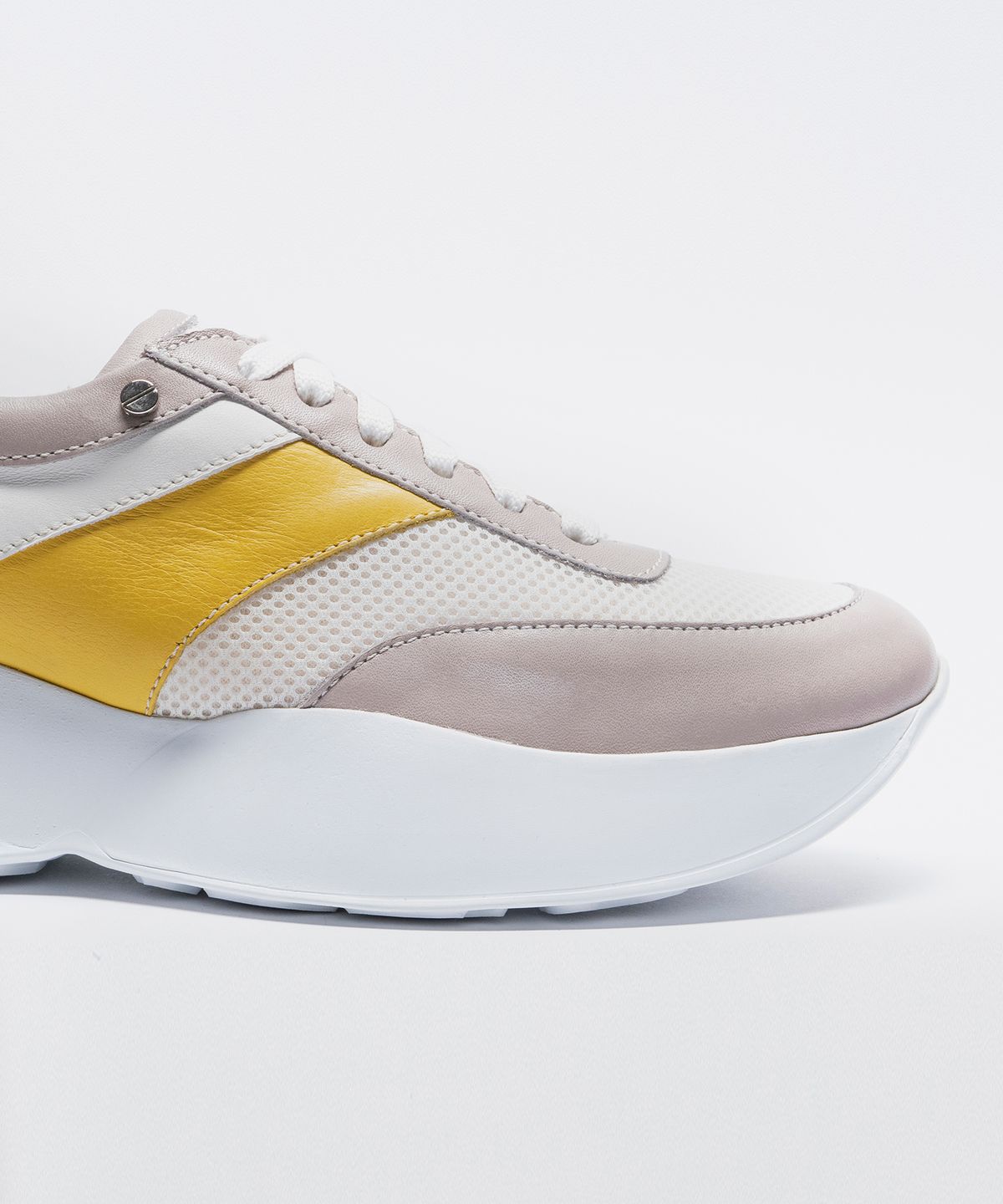 콜레브(COLLEVE) Alma Beige/Yellow Racer
