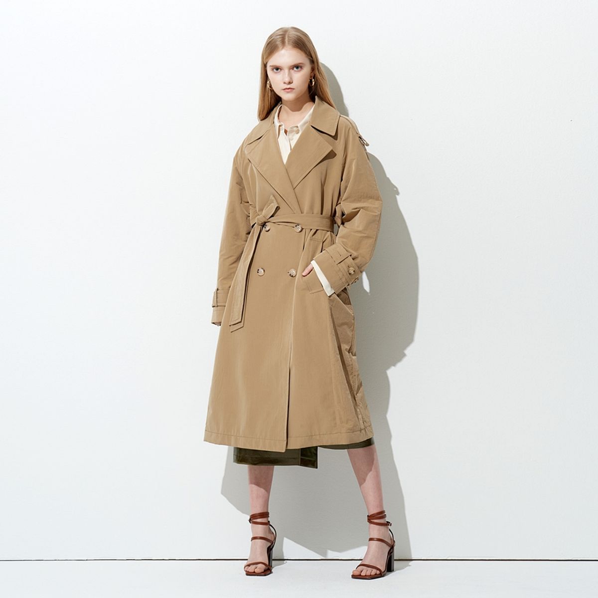 핀블랙(PINBLACK) LIGHT NYLON COTTON TRENCH COAT BEIGE