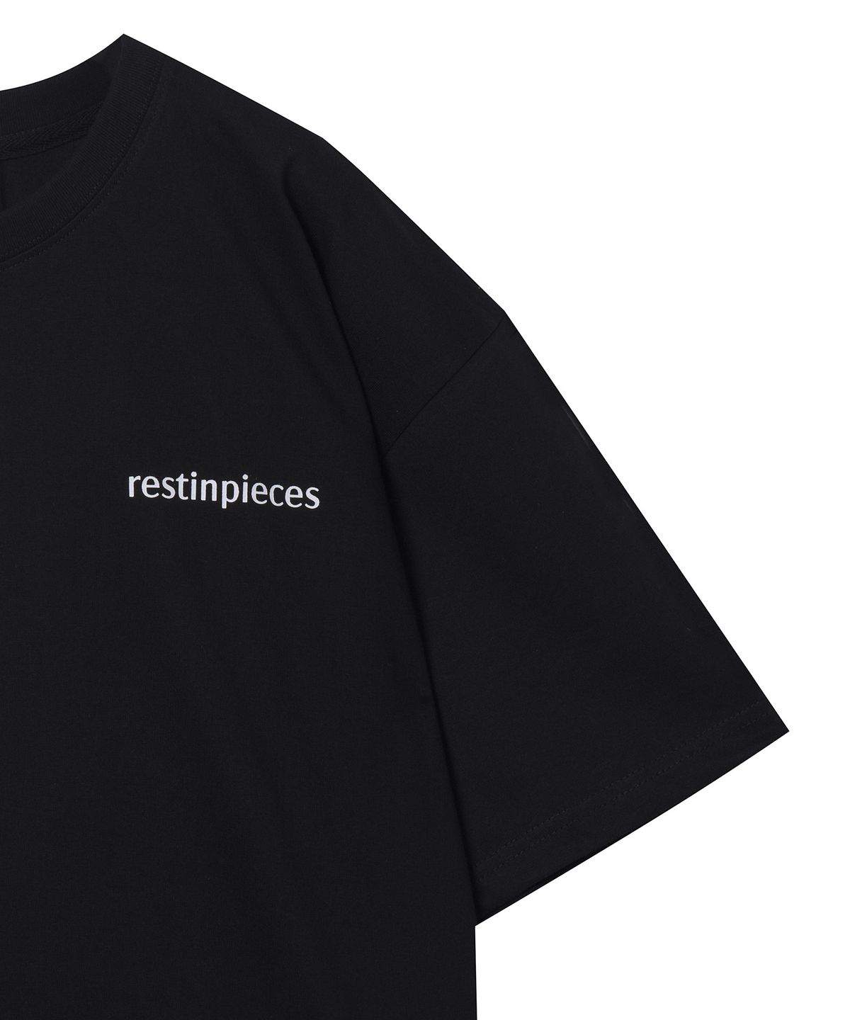 레스트인피시스(RESTINPIECES) Short Sleeve T-shirt [Black]