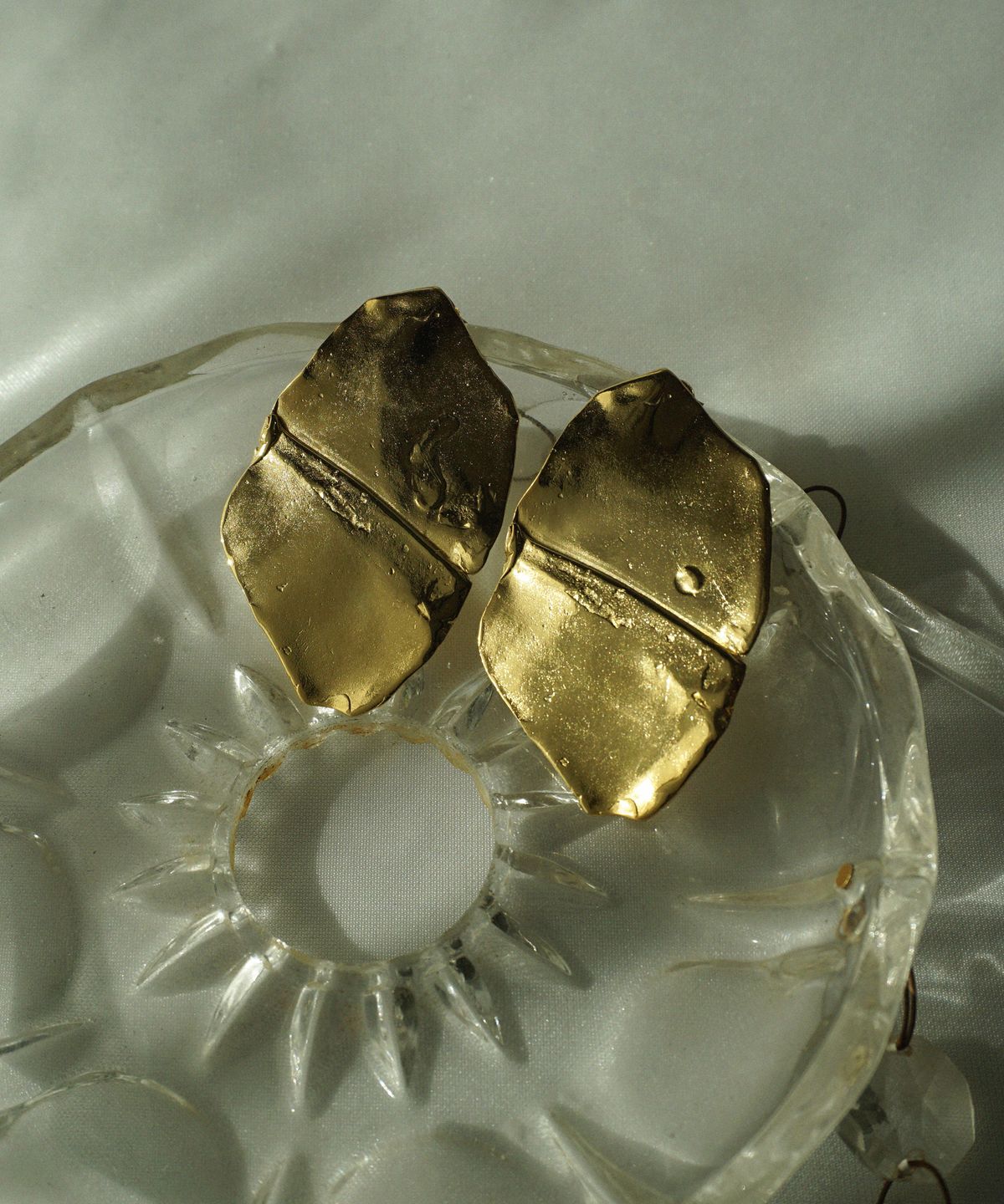 비자르 주얼리(BIZARRE JEWELRY) 티 컬렉션 귀걸이_B