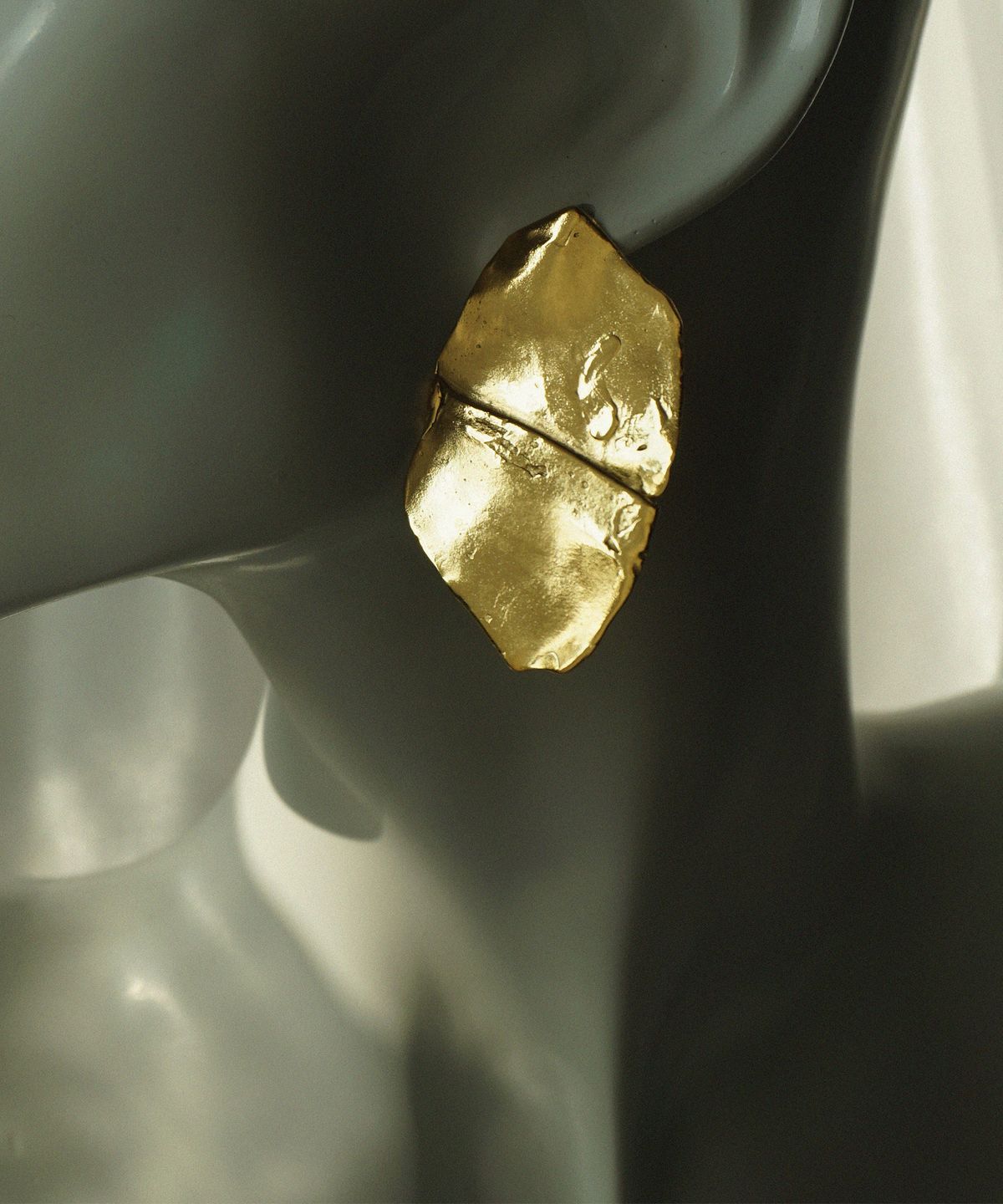 비자르 주얼리(BIZARRE JEWELRY) 티 컬렉션 귀걸이_B