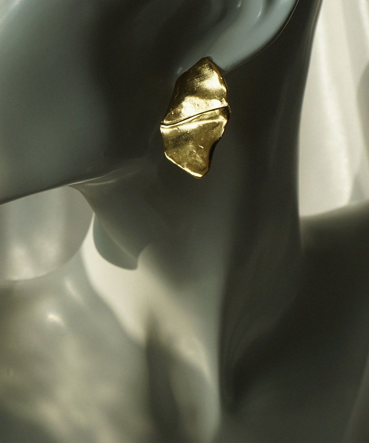 비자르 주얼리(BIZARRE JEWELRY) 티 컬렉션 귀걸이_B