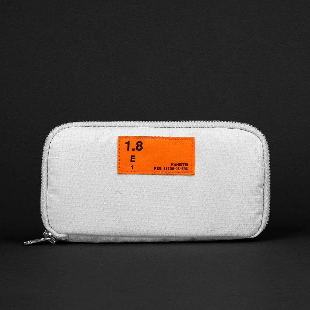 카네이테이(KANEITEI) SEI ZIP WALLET M (WHITE) / UPCYCLED