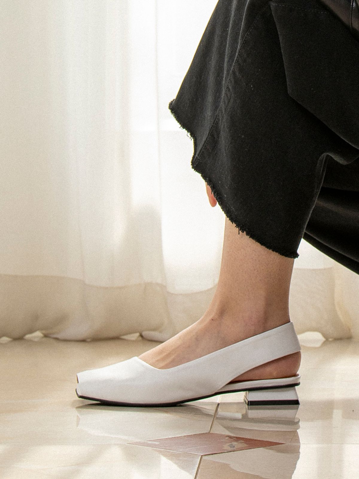 바이언스(BYEUUNS) BKP20211 LEMI OPENTOE SLINGBACK WHITE