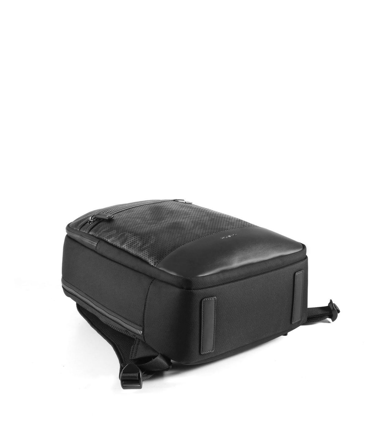 허스키(HUSKY) 에밋 블랙 캐주얼 남성용 백팩 HB-5204000 BLACK