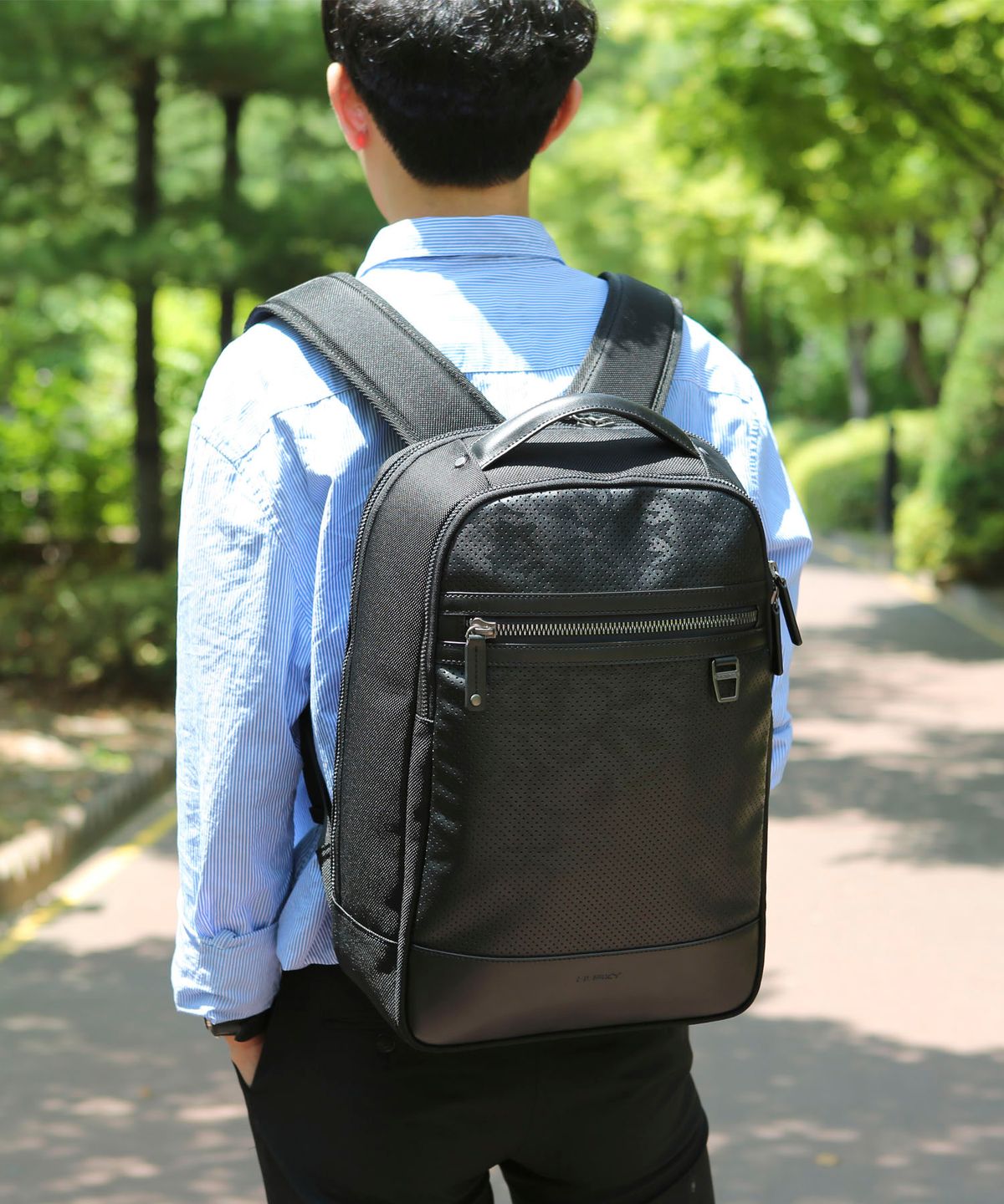 허스키(HUSKY) 에밋 블랙 캐주얼 남성용 백팩 HB-5204000 BLACK