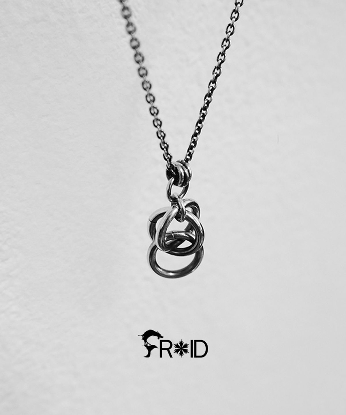 프루와(FROID) 3CP Trinity Necklace [925 Sterling Silver]