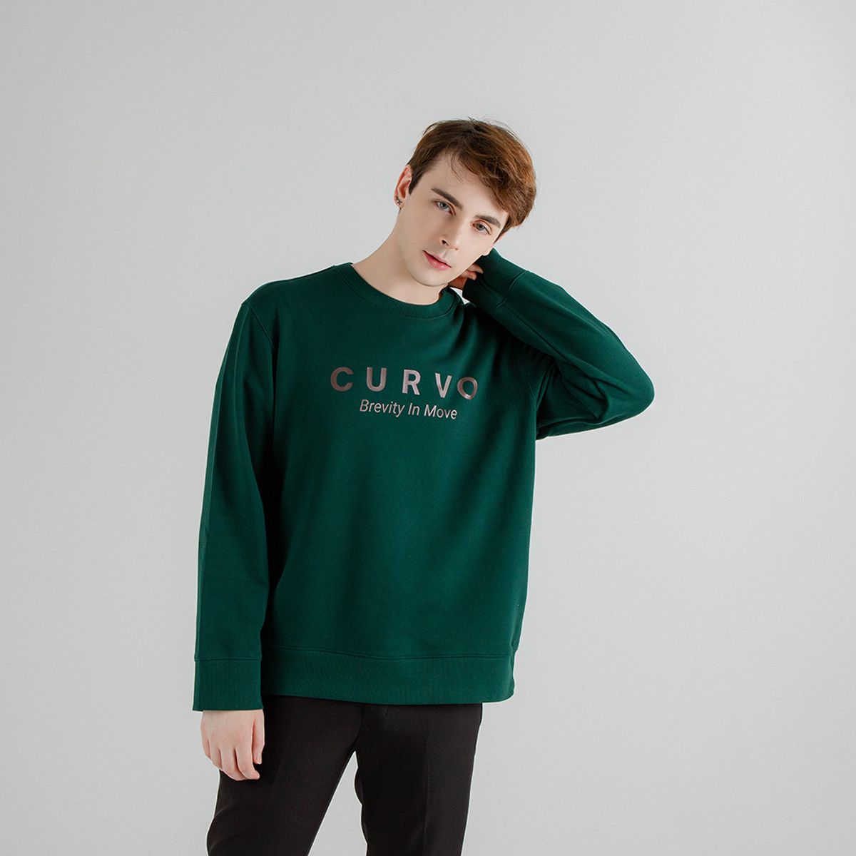 쿠르보(CURVO) 시그니쳐 맨투맨_그린 (남)