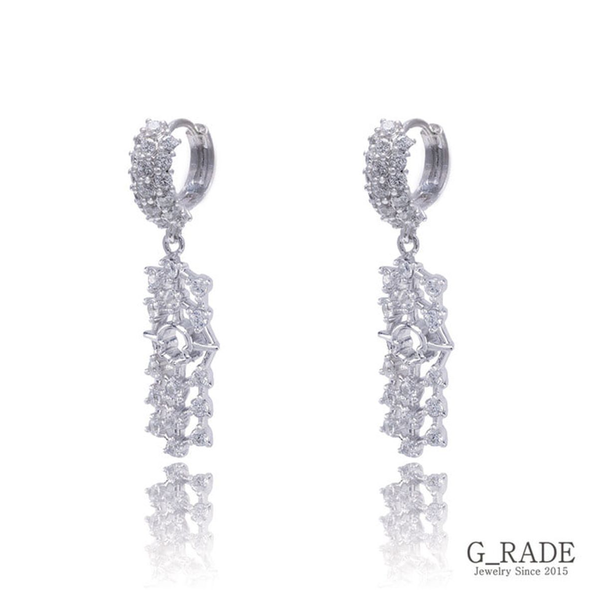 지레이드(G_RADE) Rectangular Compass Earrings