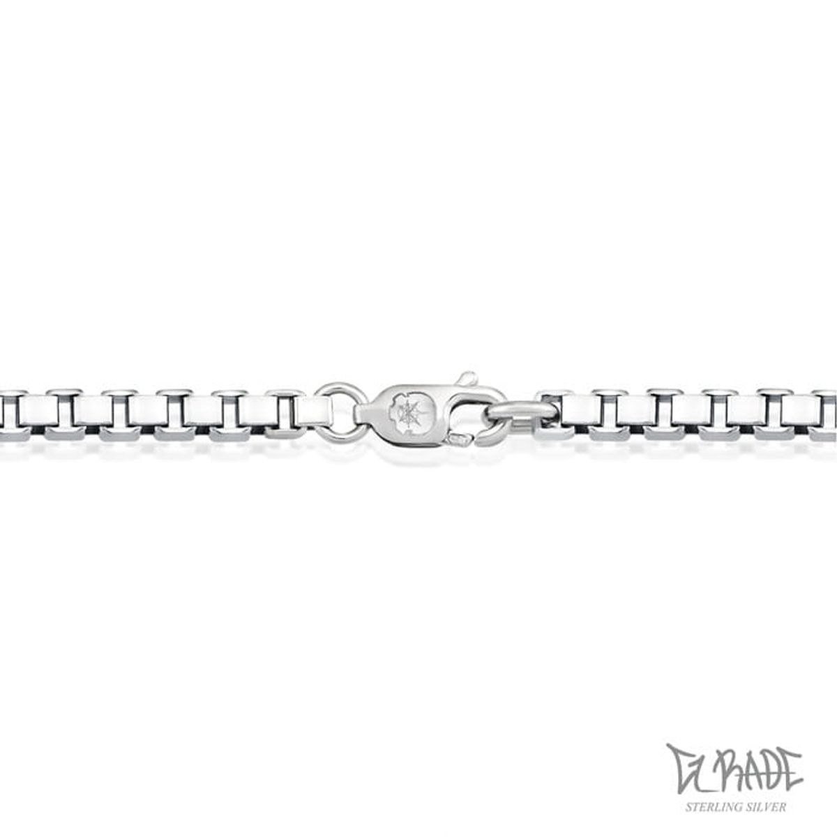 지레이드(G_RADE) Gem Rectangle Opening Logo Necklace