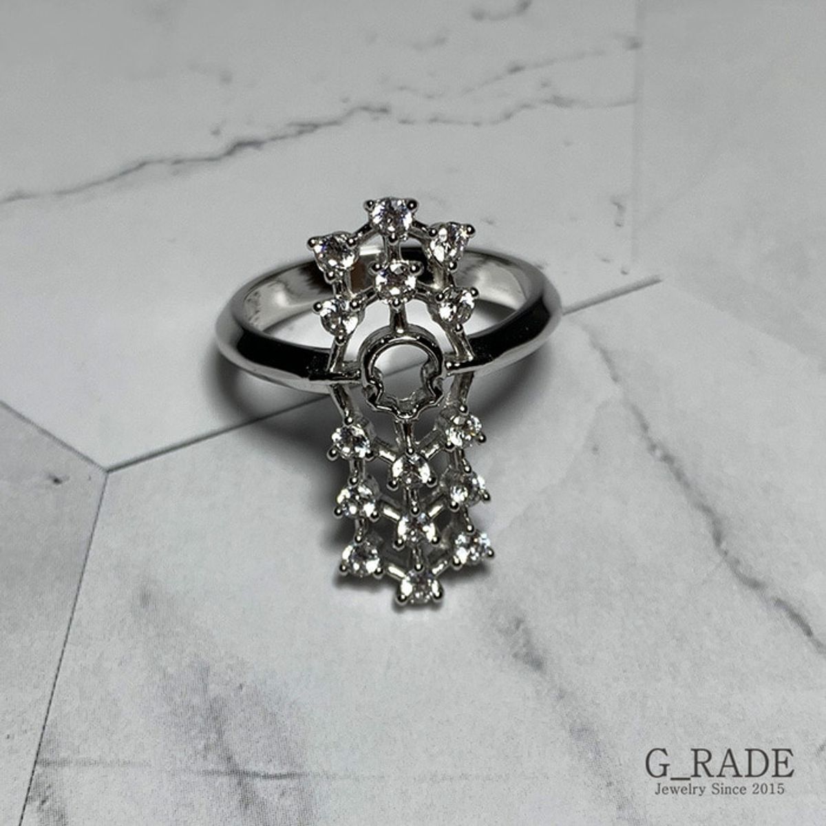 지레이드(G_RADE) Rectangular Compass Ring