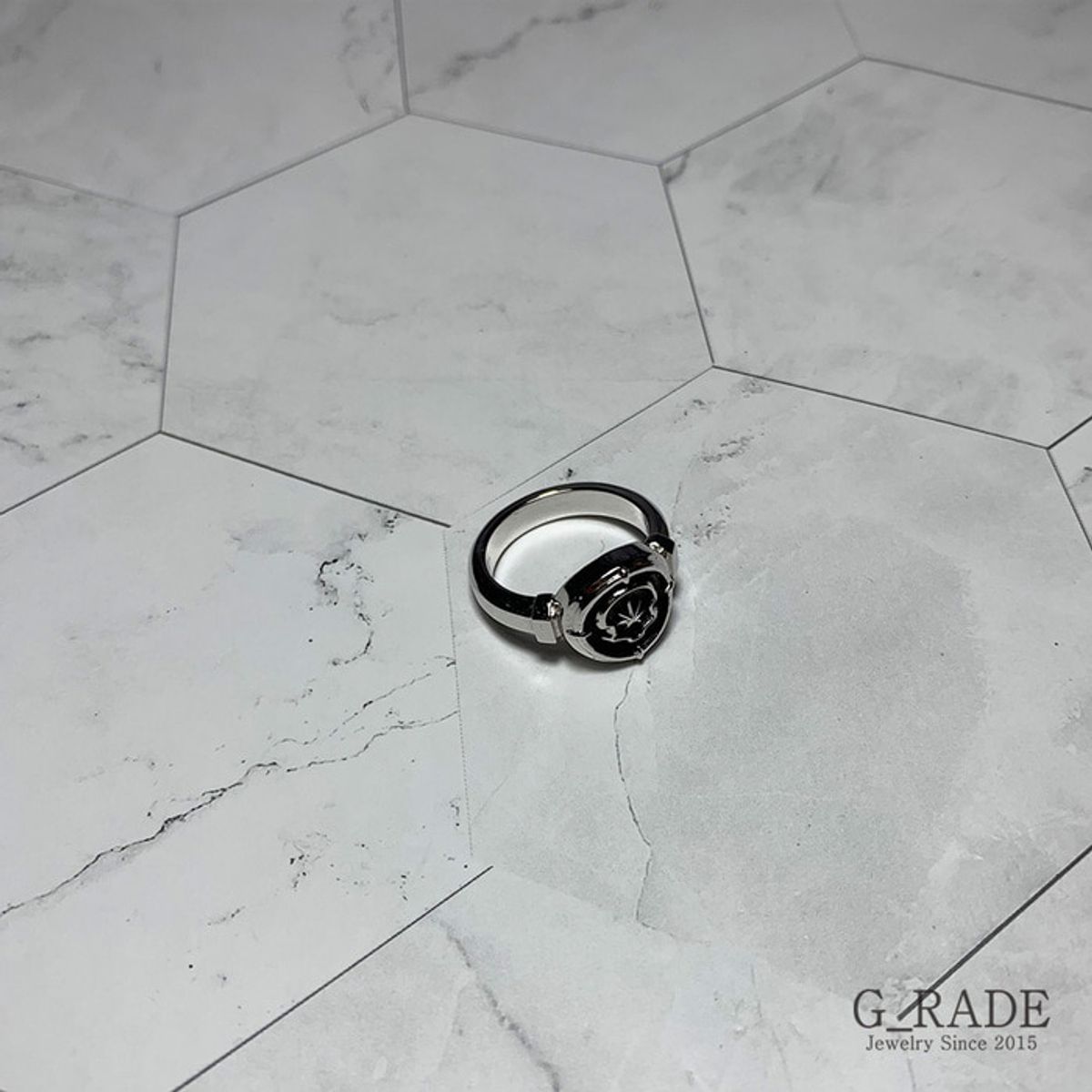 지레이드(G_RADE) Basic Circle Logo Ring