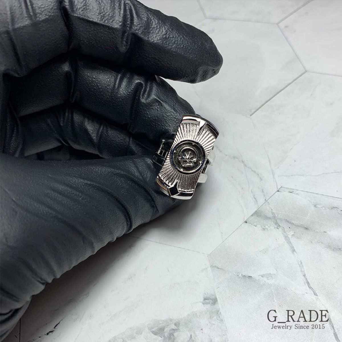 지레이드(G_RADE) Rectangular Pattern Ring