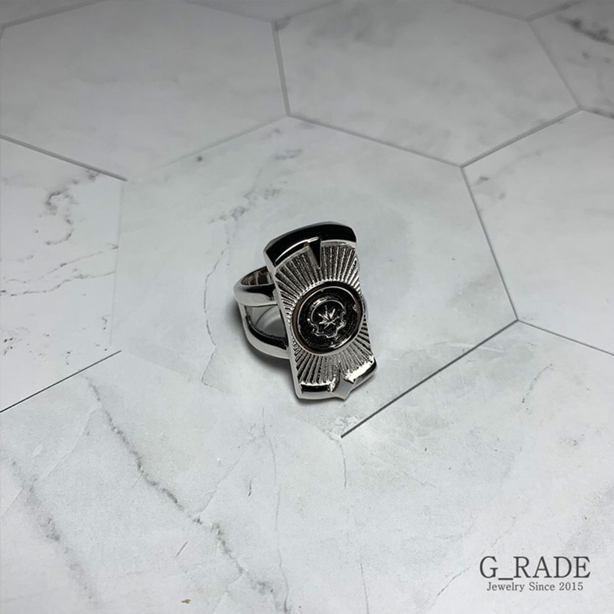 지레이드(G_RADE) Rectangular Pattern Ring