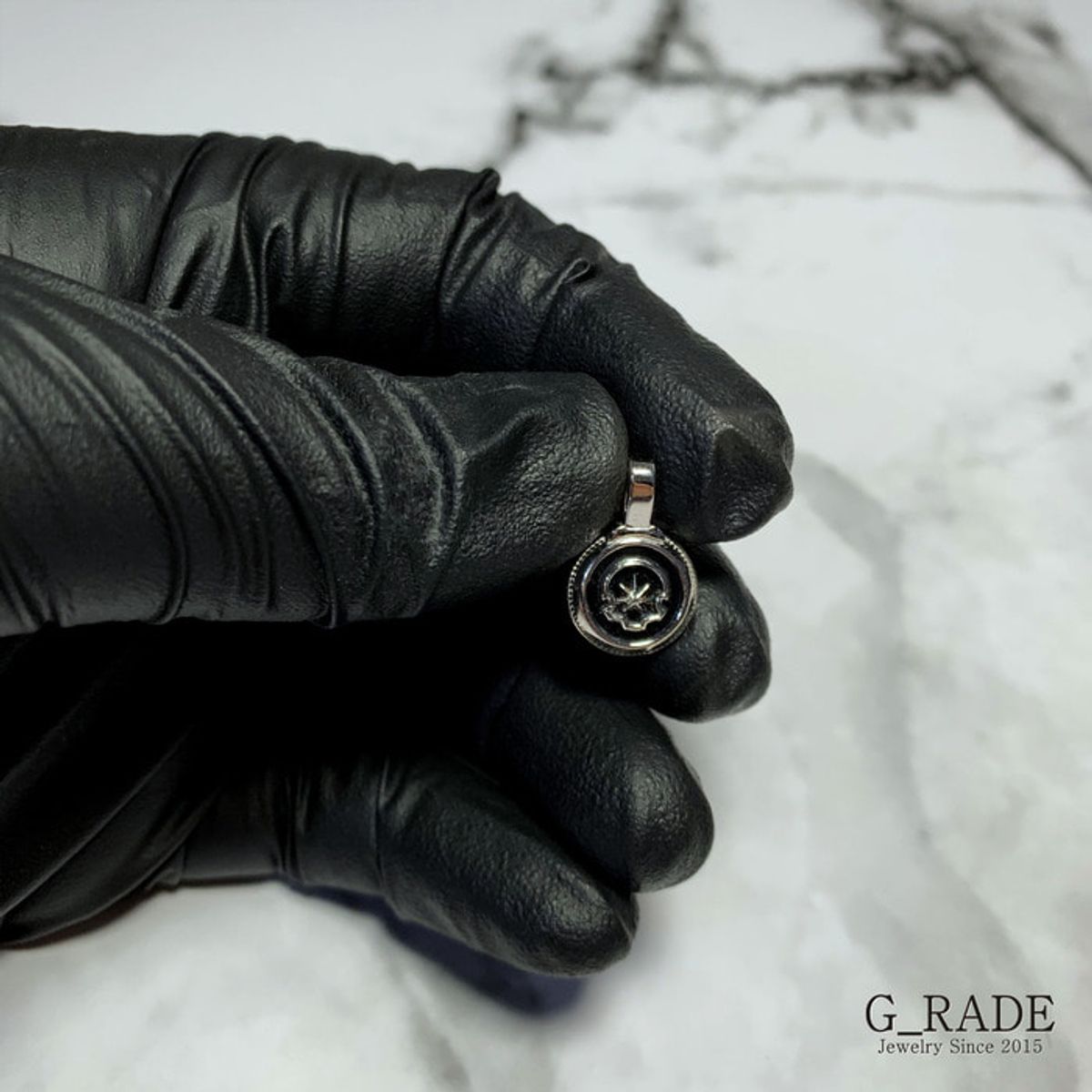지레이드(G_RADE) Basic Circle Logo Necklace(S Size)