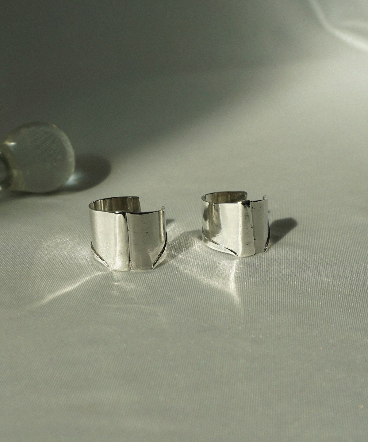 비자르 주얼리(BIZARRE JEWELRY) 티 컬렉션 반지 ( S. L)