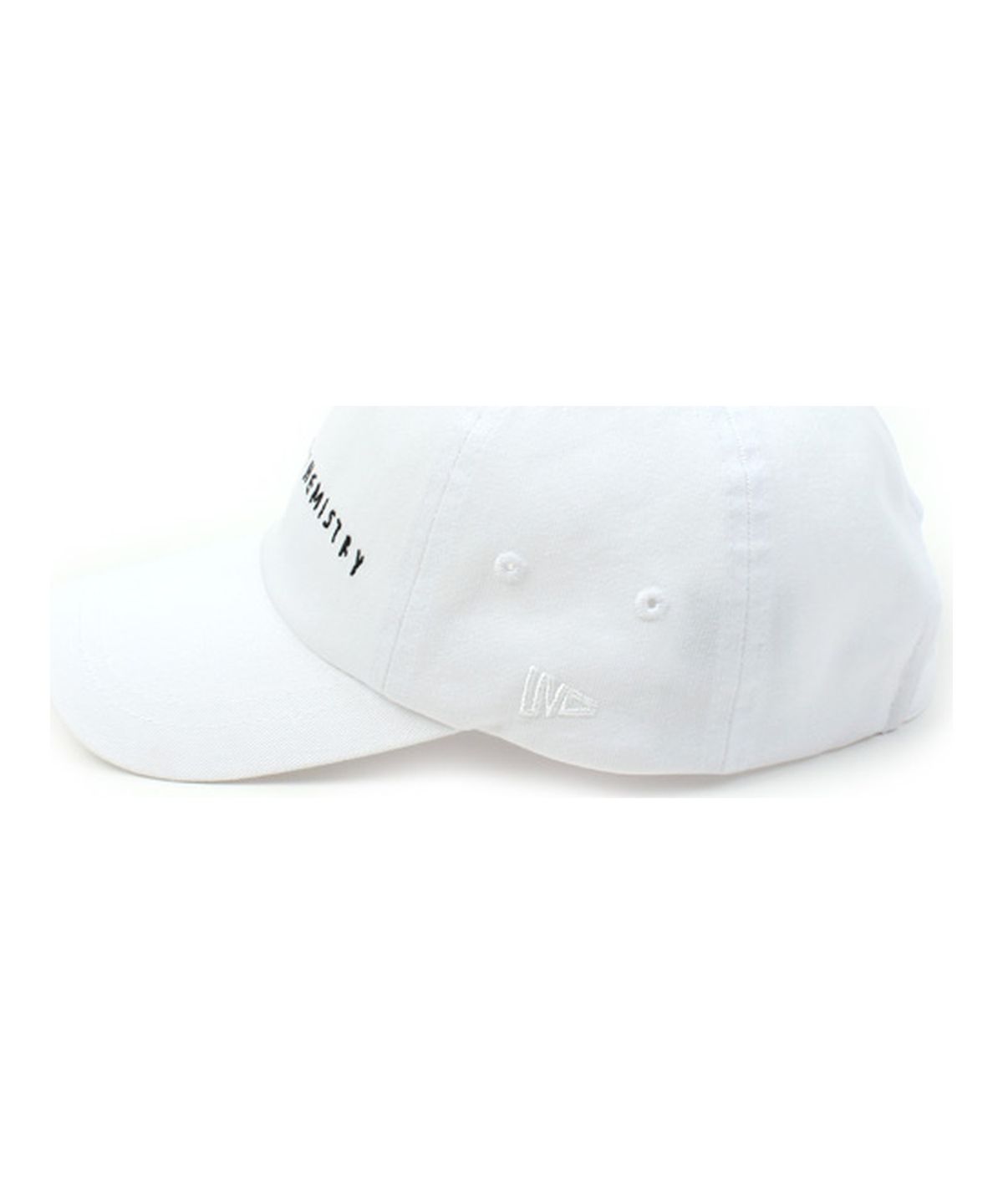 유니버셜 케미스트리(UNIVERSAL CHEMISTRY) White Bio Washing Logo Ballcap 워싱볼캡