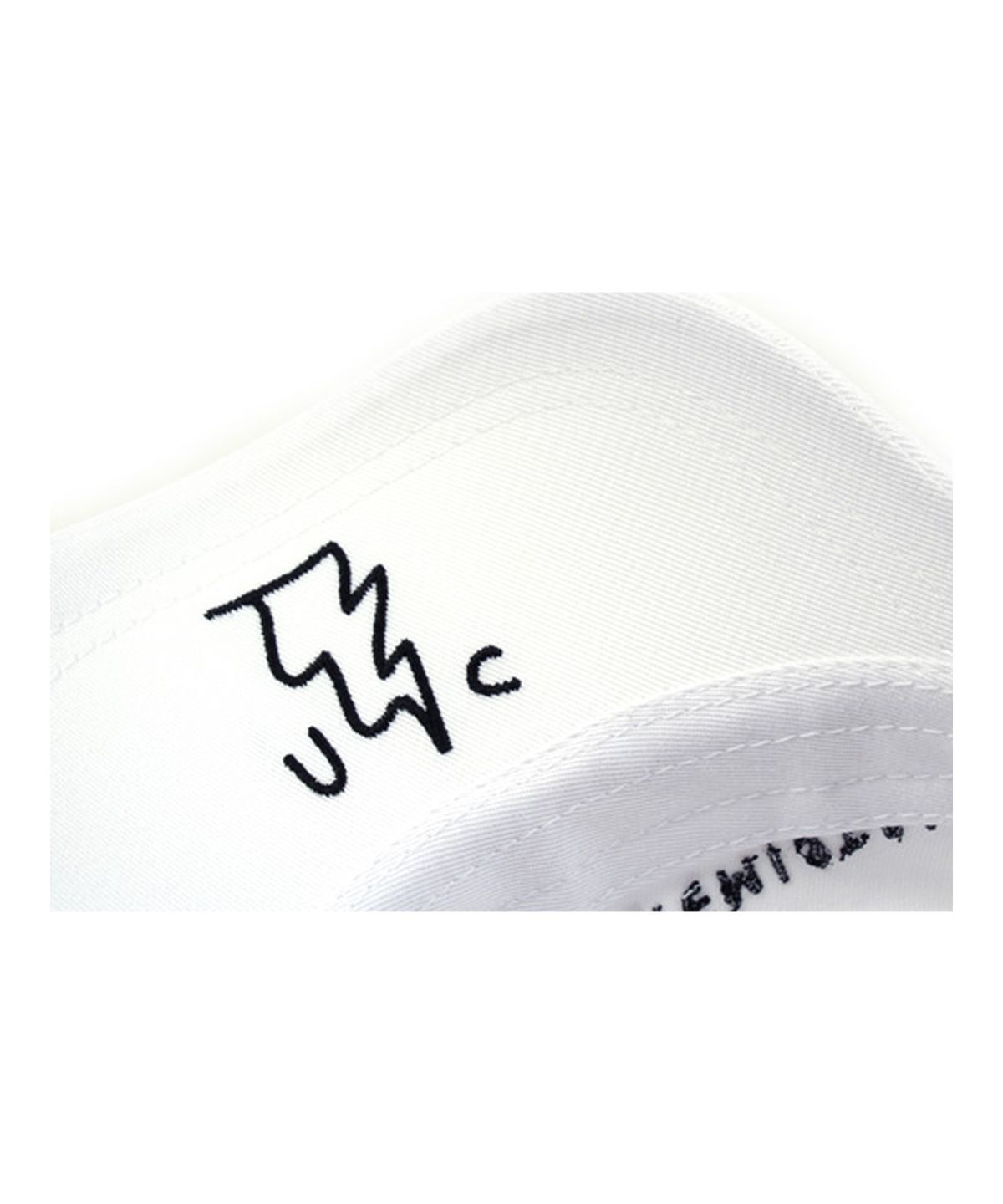 유니버셜 케미스트리(UNIVERSAL CHEMISTRY) White Bio Washing Logo Ballcap 워싱볼캡