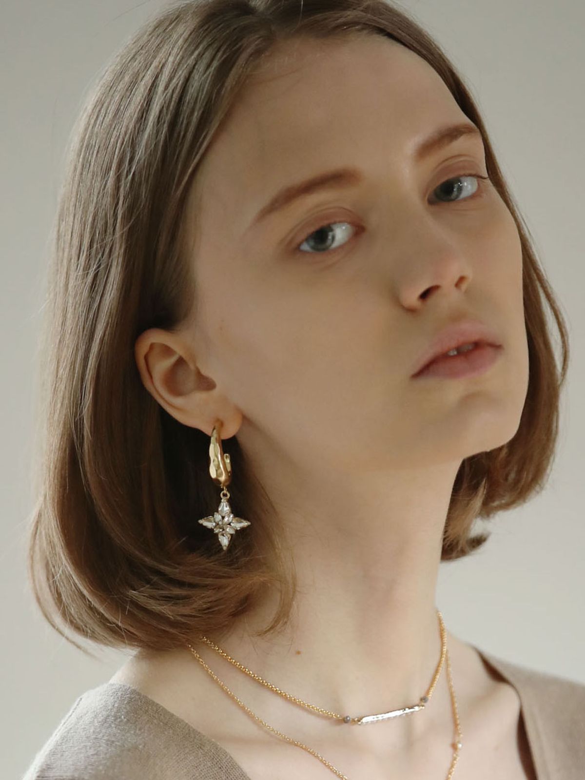 오키디루포(OCCHI DI LUPO) Half moon & stella earring