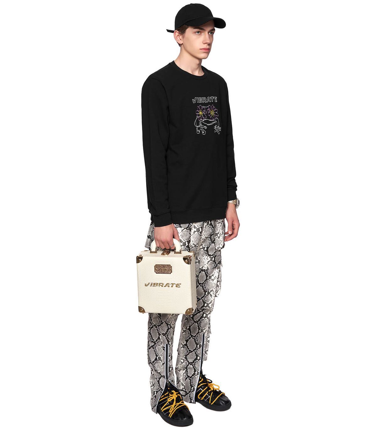 바이브레이트(VIBRATE) POP-EYES FROG LOGO SWEATSHIRTS (BLACK)