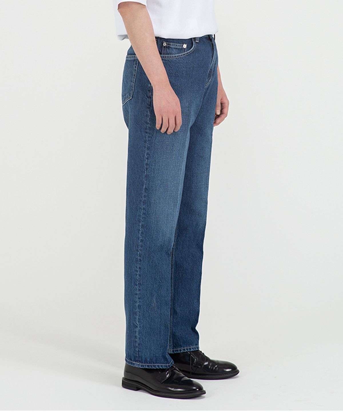 브랜디드(BRANDED) 51004 HISHITOMO COLLECTION MIDDLE BLUE JEANS [RELAX STRAIGHT]