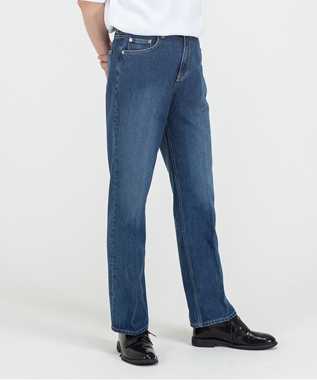 브랜디드(BRANDED) 51004 HISHITOMO COLLECTION MIDDLE BLUE JEANS [RELAX STRAIGHT]