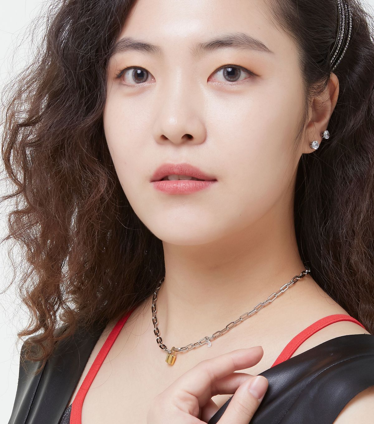 레이지앤크레이지(LAZY N CRAZY) 자물쇠 큐빅 클립체인 초커 (3칼라)