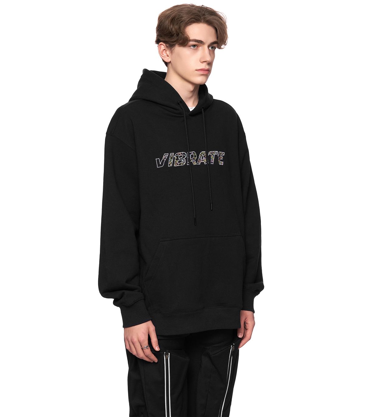 바이브레이트(VIBRATE) RAINBOW LOTUS LOGO HOODIE (BLACK)