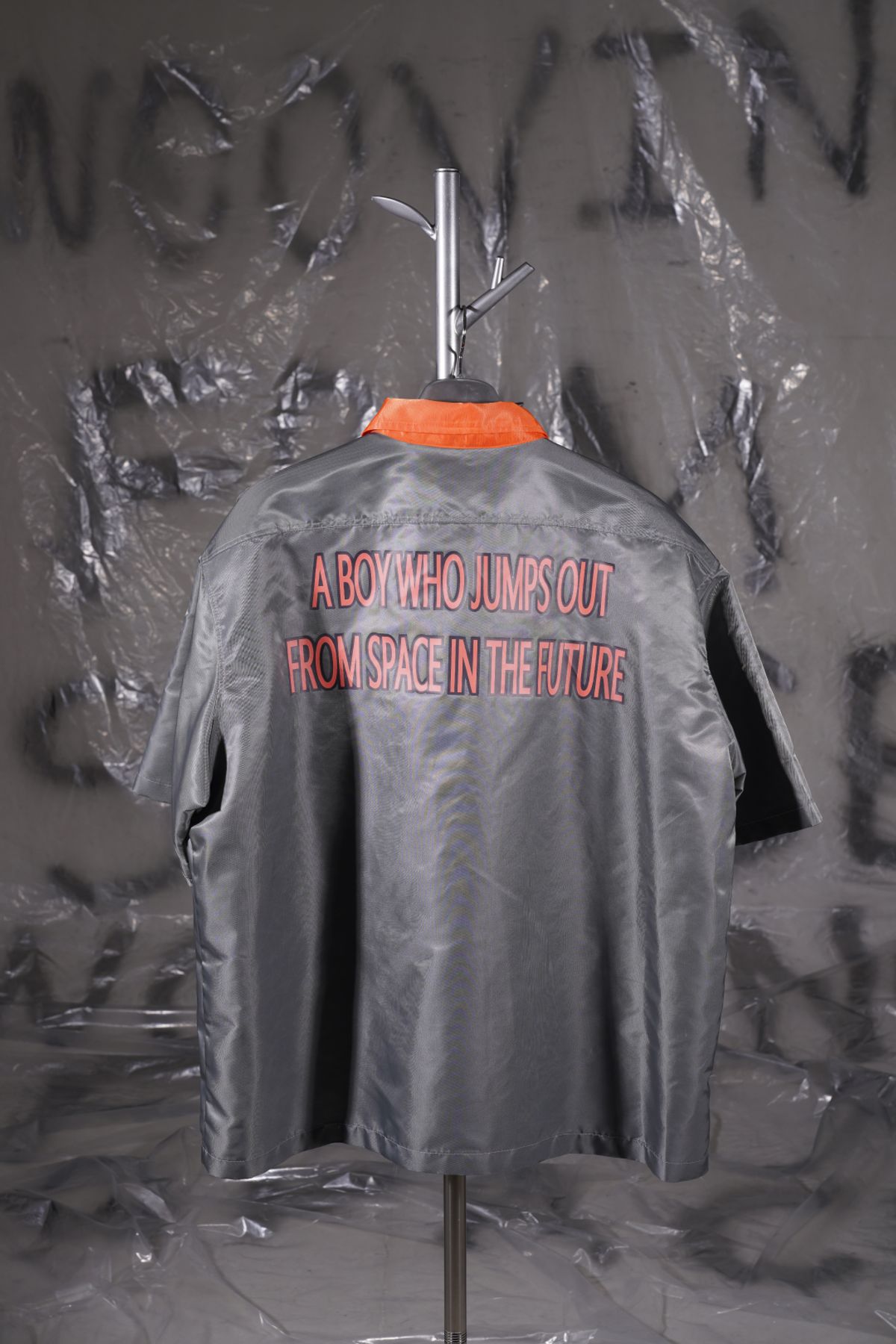 우빙(WOOVING) SPACE HALF SHIRTS (SILVER)