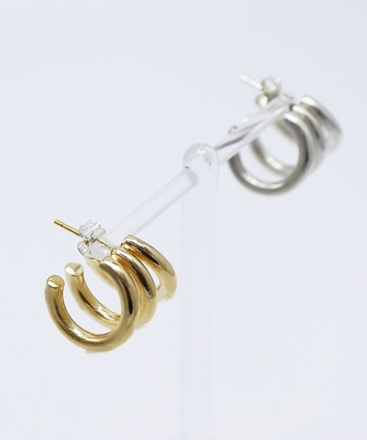 봉보(BONBEAU) Merry hoop simple Earrings 심플 꼬임 귀걸이