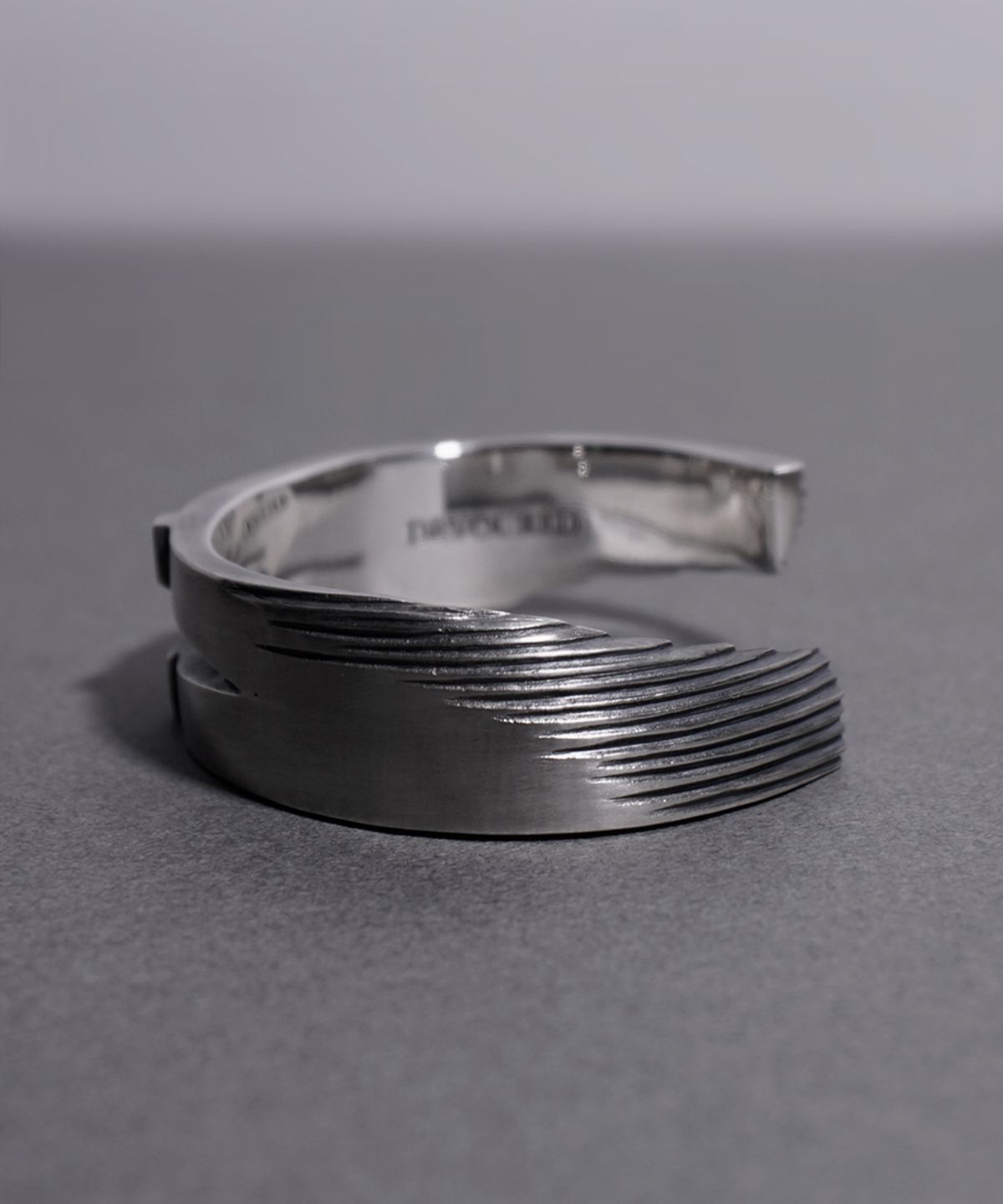 갓제이크(GODJAKE) [DEVOURED] GIVE UP BRACELET