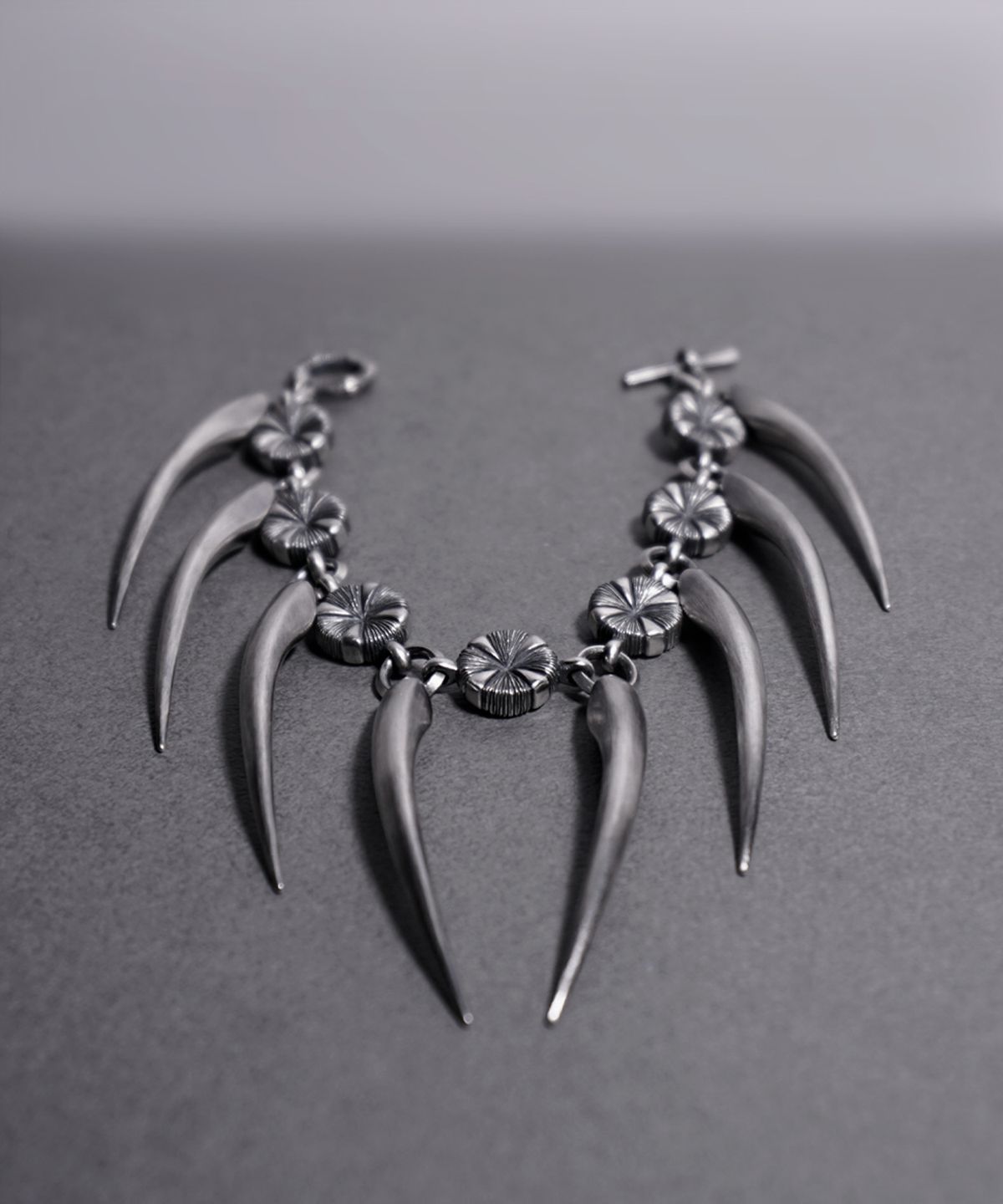 갓제이크(GODJAKE) [DEVOURED] MX-BT BRACELET