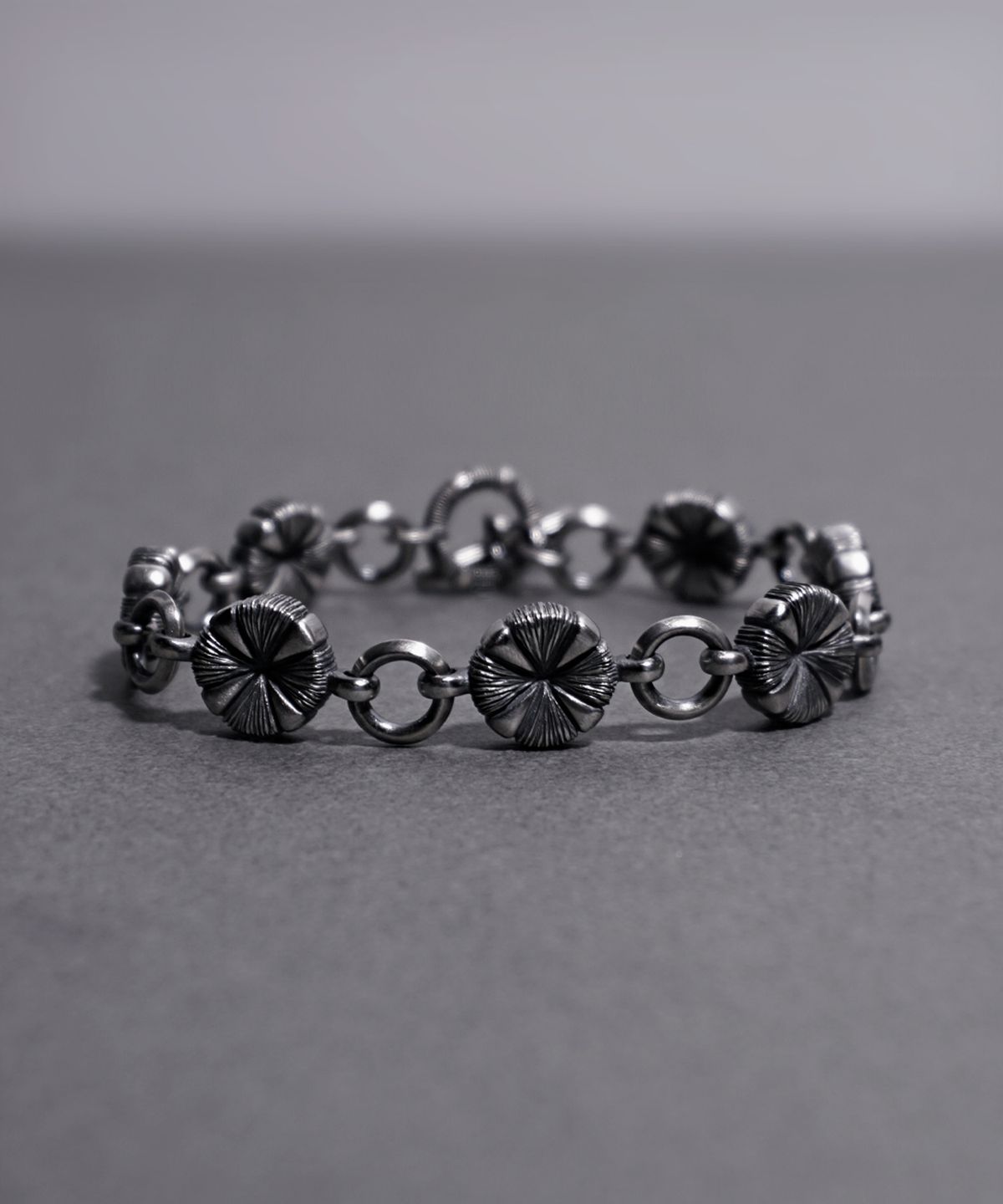 갓제이크(GODJAKE) [DEVOURED] MX BRACELET