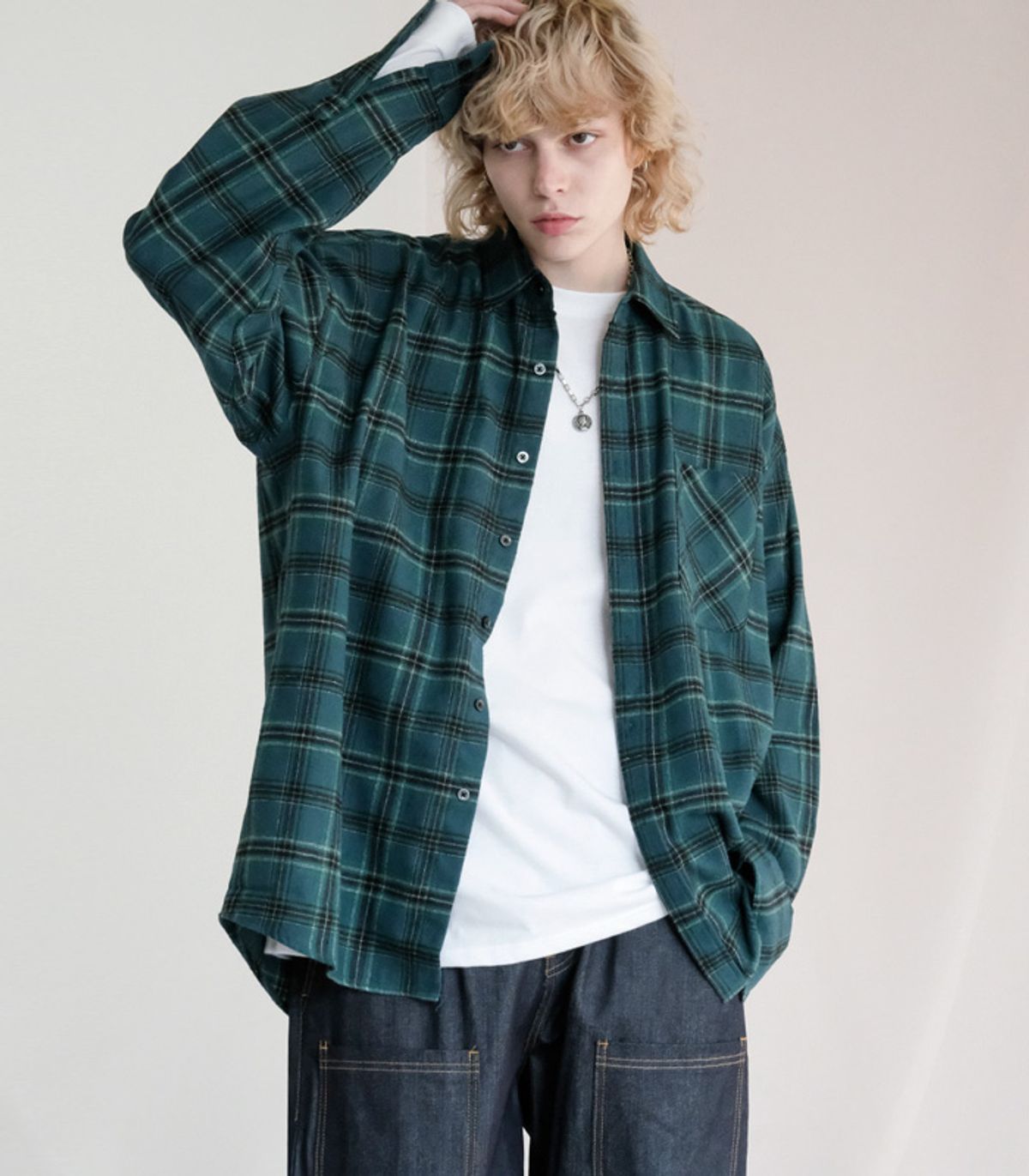 어반드레스(AVANDRESS) SPRING OVERSIZED SHIRT GREEN