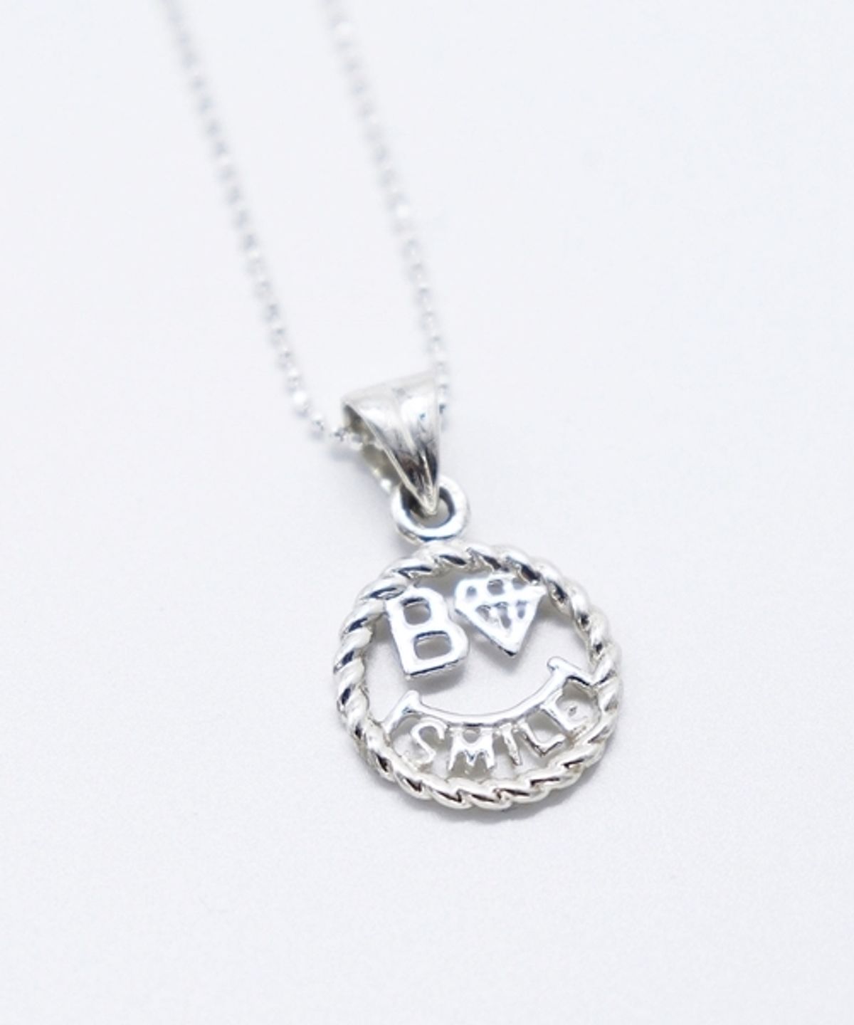 봉보(BONBEAU) Coin smile Necklace 실버 스마일 코인 체인 목걸이
