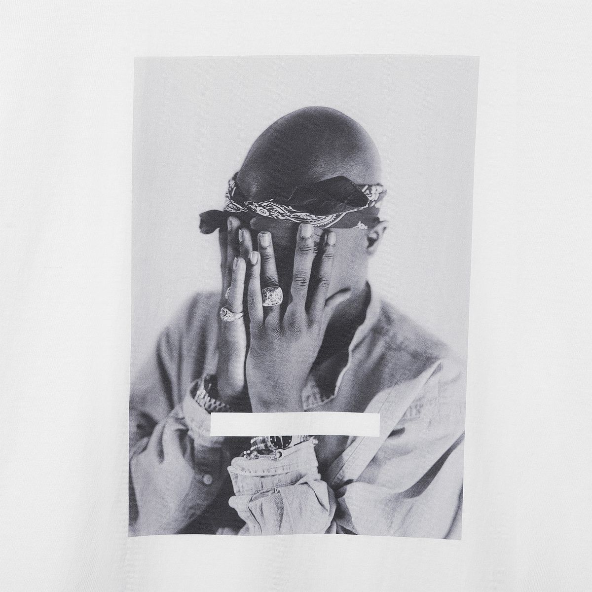 브라바도(BRAVADO) TUPAC TRUST NOBODY WH (BRENT1996)