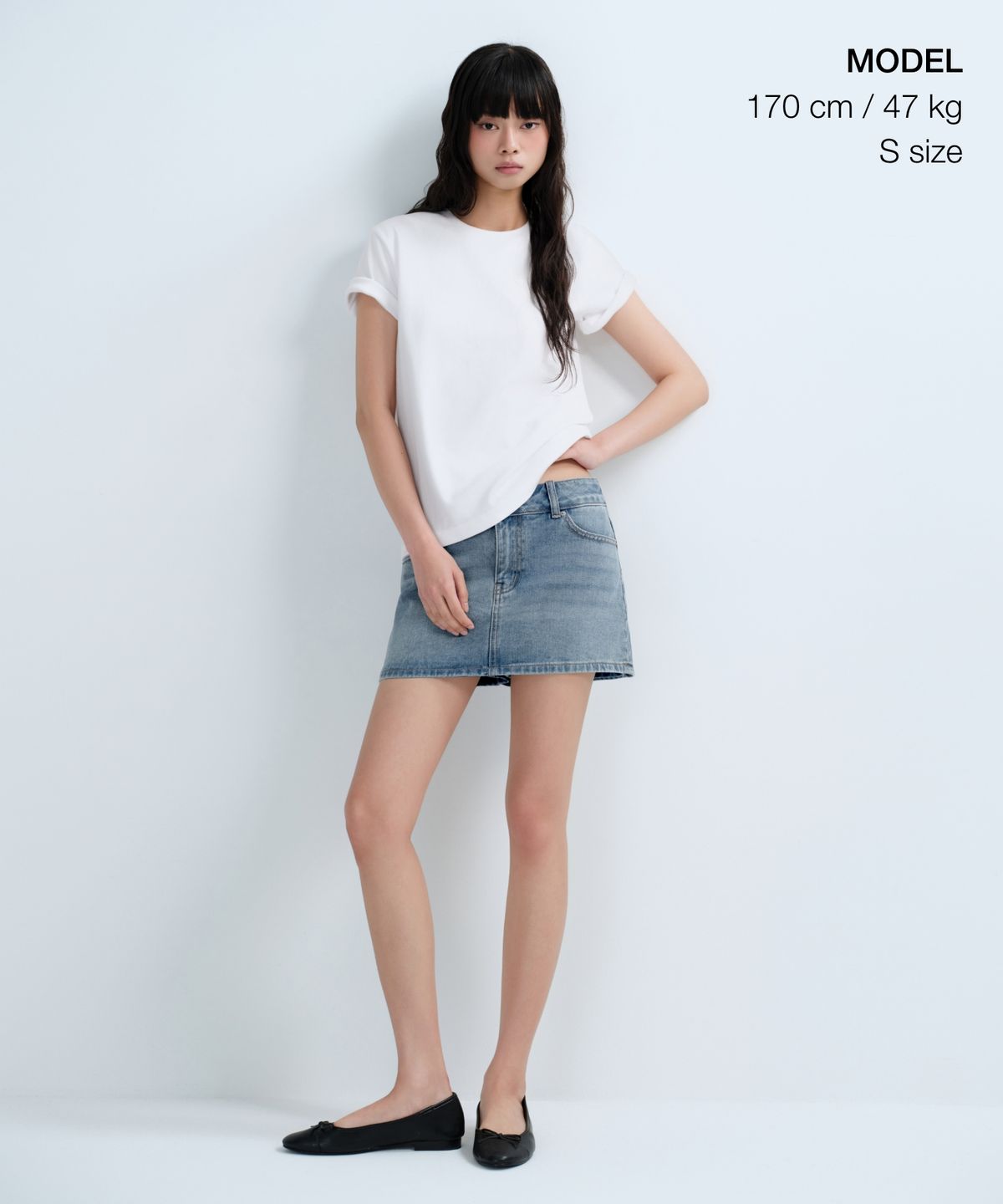 무신사 스탠다드 우먼(MUSINSA STANDARD WOMAN) 우먼즈 베이식 크루 넥 티셔츠 [화이트]