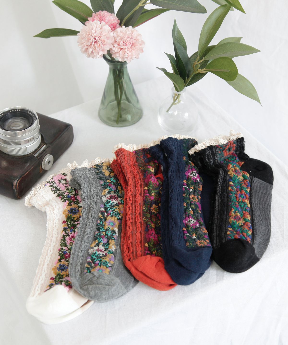 알엔오티(RNOT) Retro Mood Floral Socks 3SET