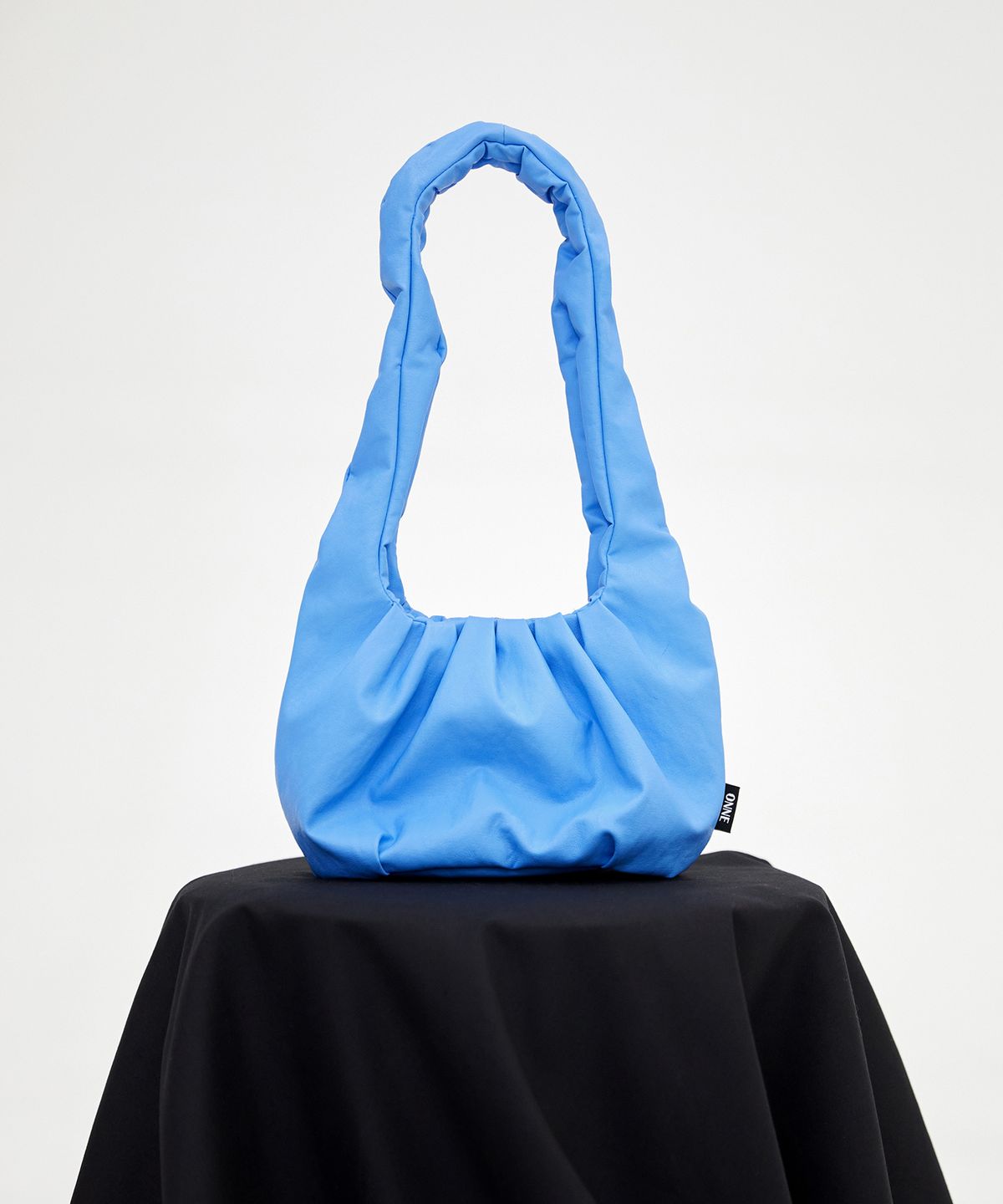 온느(ONNE) Bijou Mini Bag Blue
