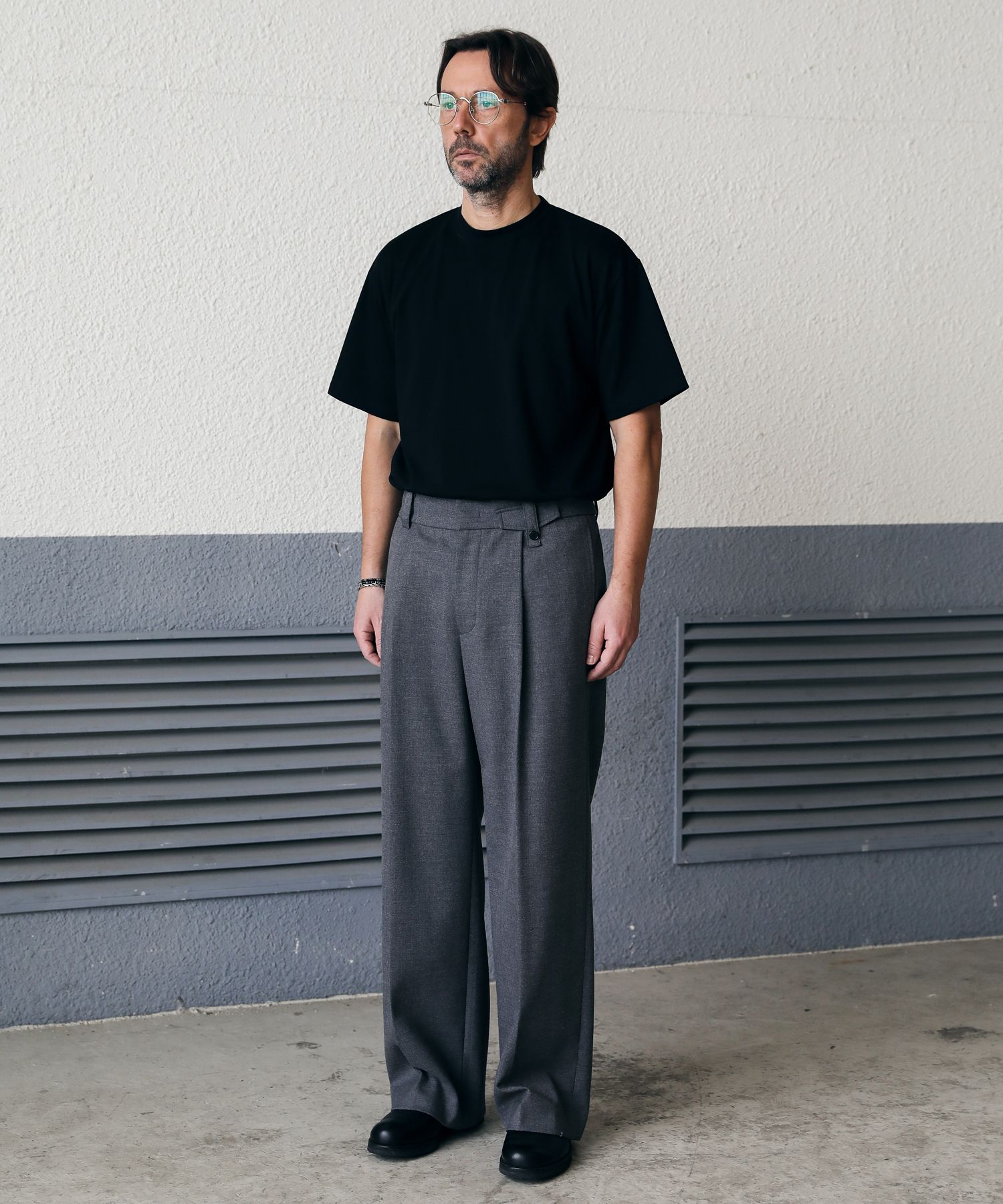 MUSINSA | ESN PREMIUM SINGLE SEMI-OVERSIZED T-SHIRT BLACK