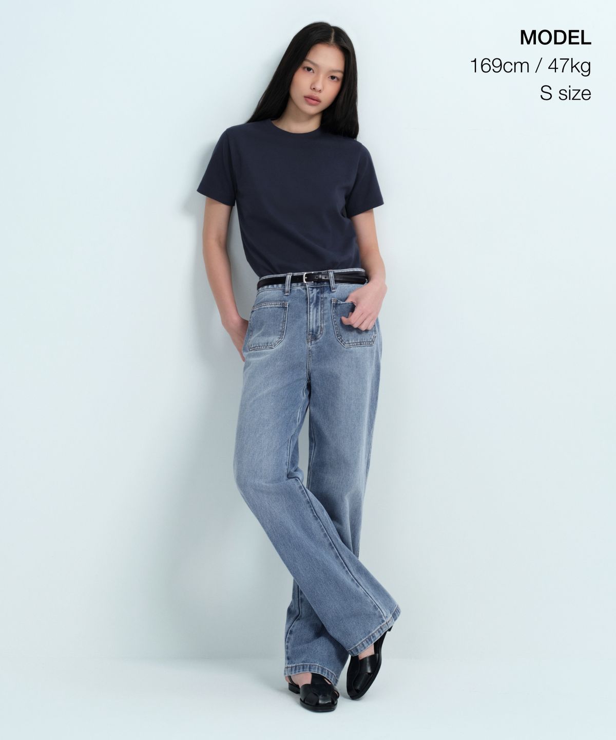 무신사 스탠다드 우먼(MUSINSA STANDARD WOMAN) 우먼즈 베이식 크루 넥 티셔츠 [다크 네이비]