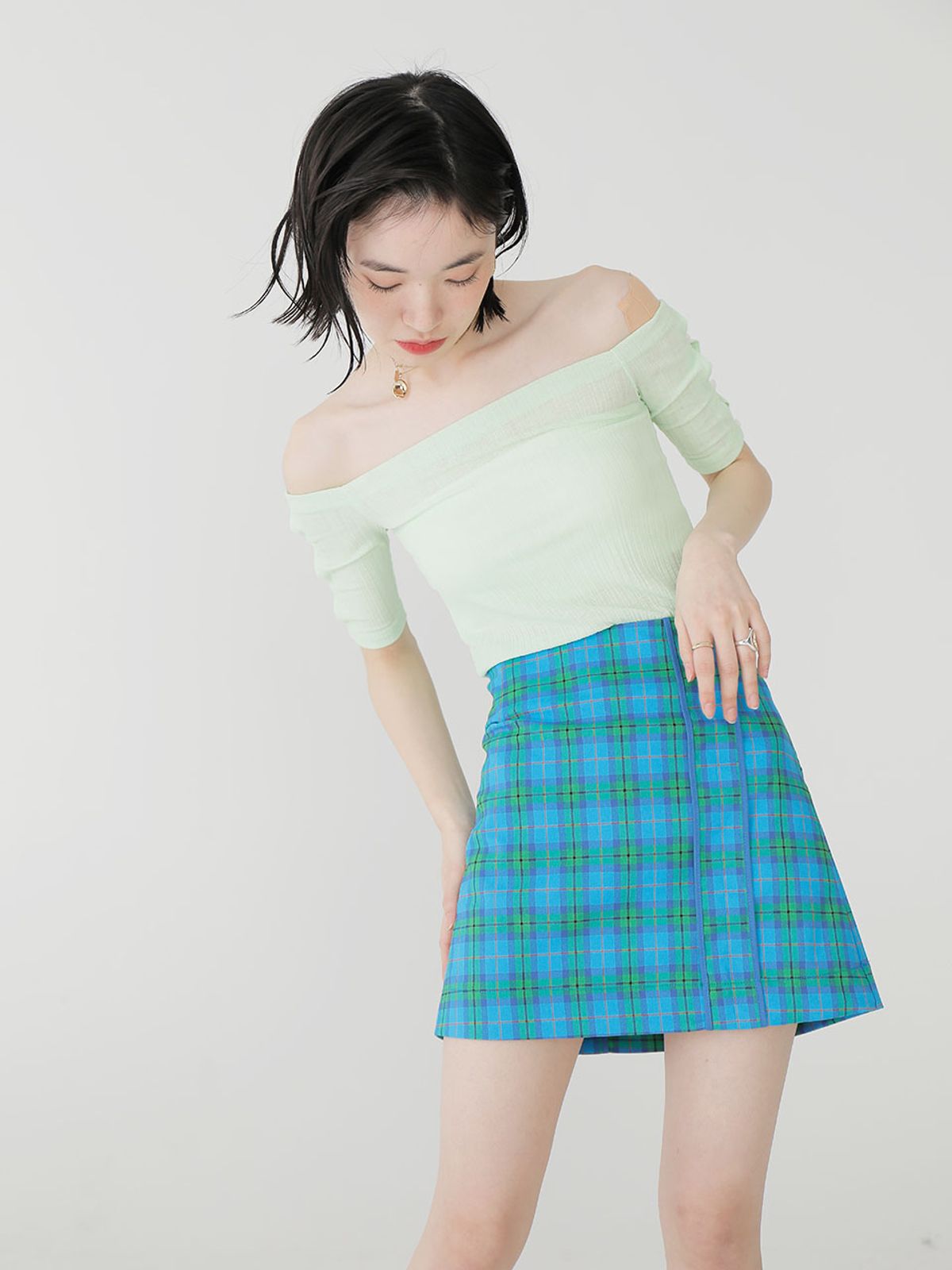 느와(NOIR) In Skirt