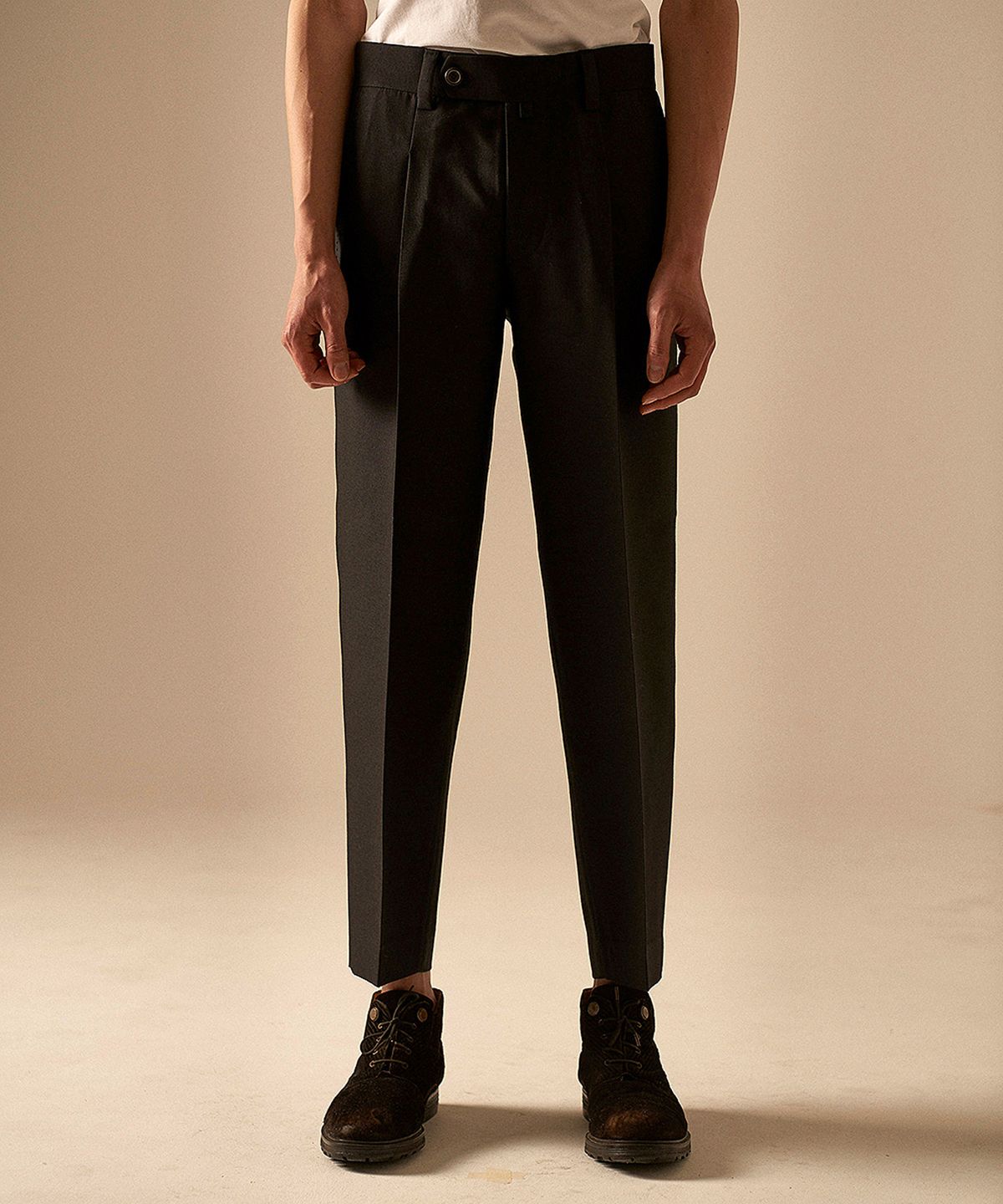 버드 체(BIRD CHE) COLE S BLACK WOOLSILK SLACKS