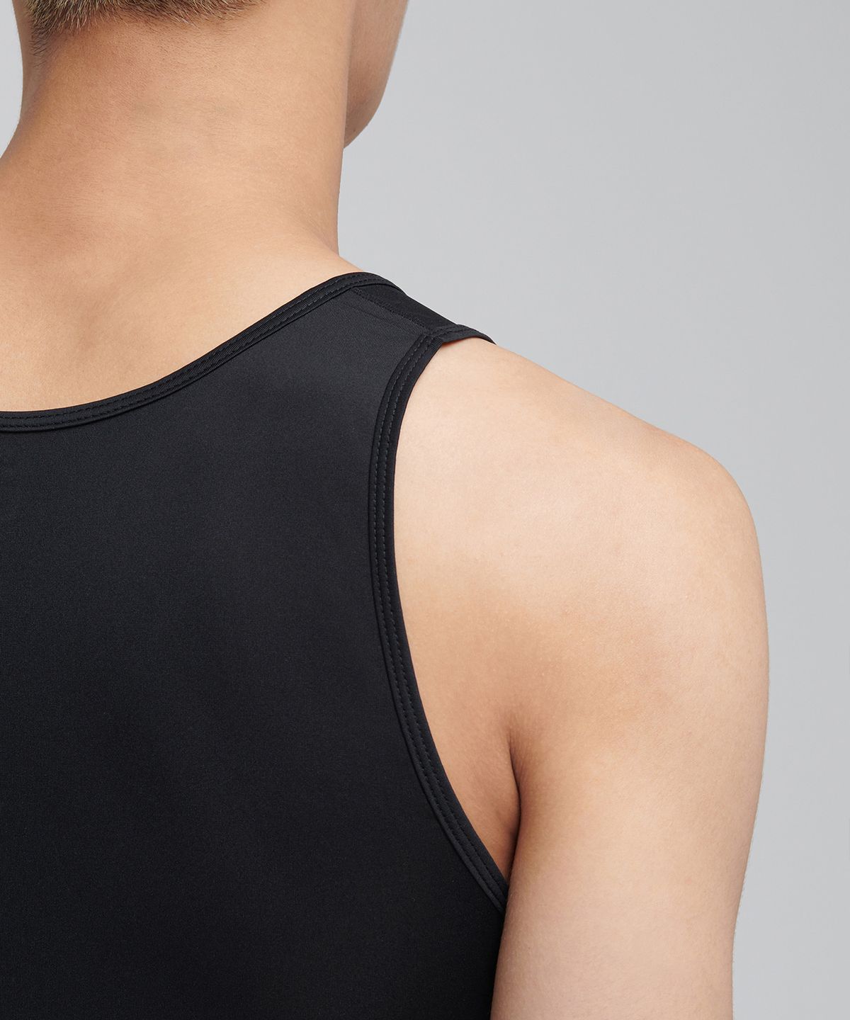 무신사 스탠다드(MUSINSA STANDARD) [쿨탠다드]  맨즈 슬리브리스 언더셔츠 [블랙]