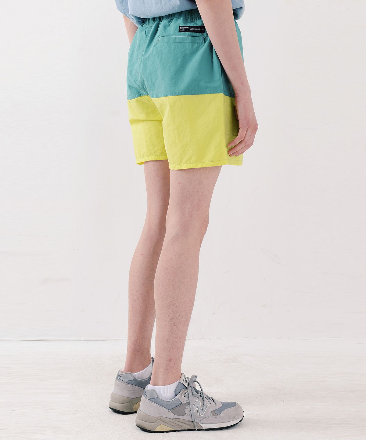 피스메이커(PIECE MAKER) NYLON COLOR SHORTS (GREEN)