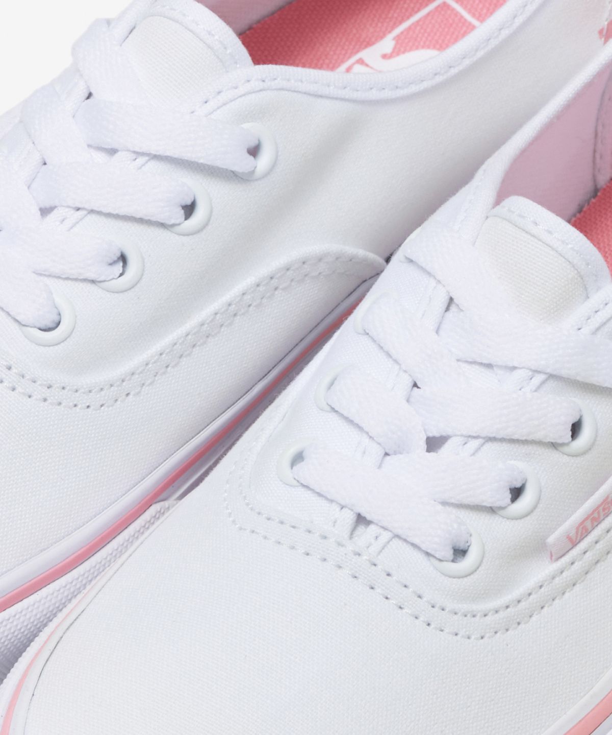 반스(VANS) 어센틱 플랫폼 2.0 - 트루 화이트:멀티 / VN0A3AV8AHP1