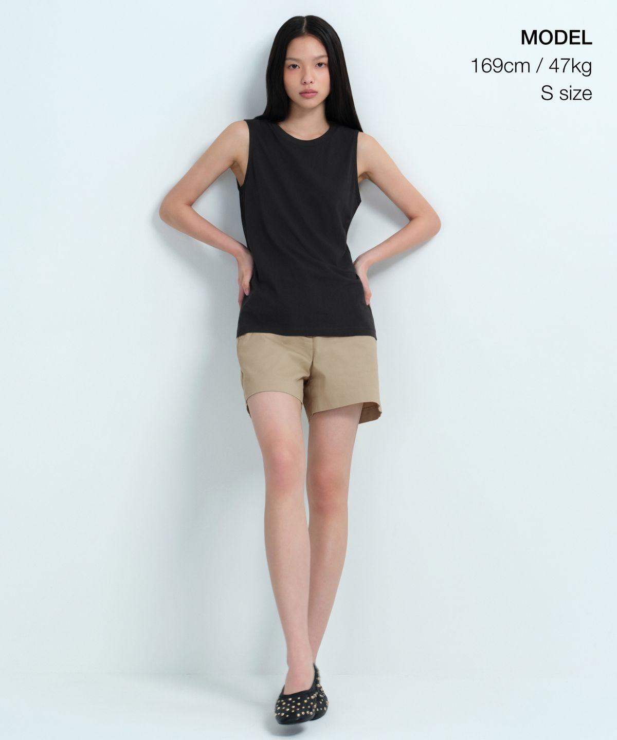 무신사 스탠다드 우먼(MUSINSA STANDARD WOMAN) 우먼즈 베이식 슬리브리스 탑 [블랙]