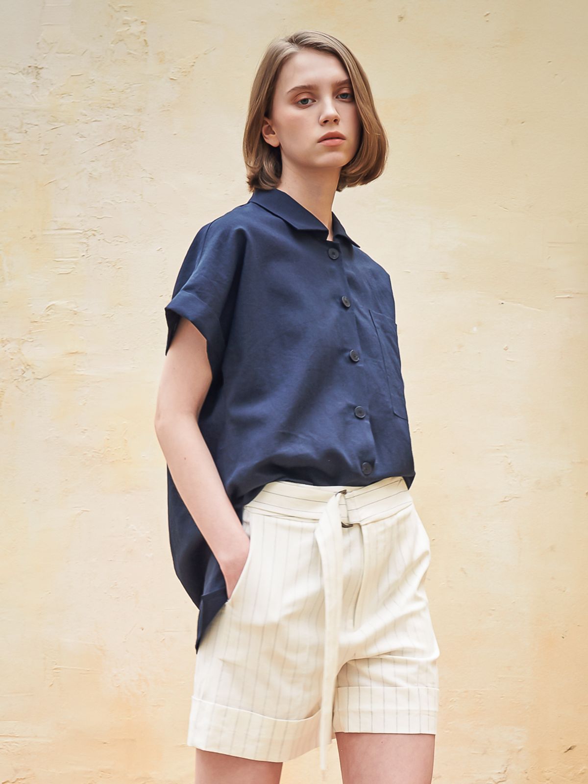 아쿠드(ACUD) Rita Stripe Linen Short Pants_White