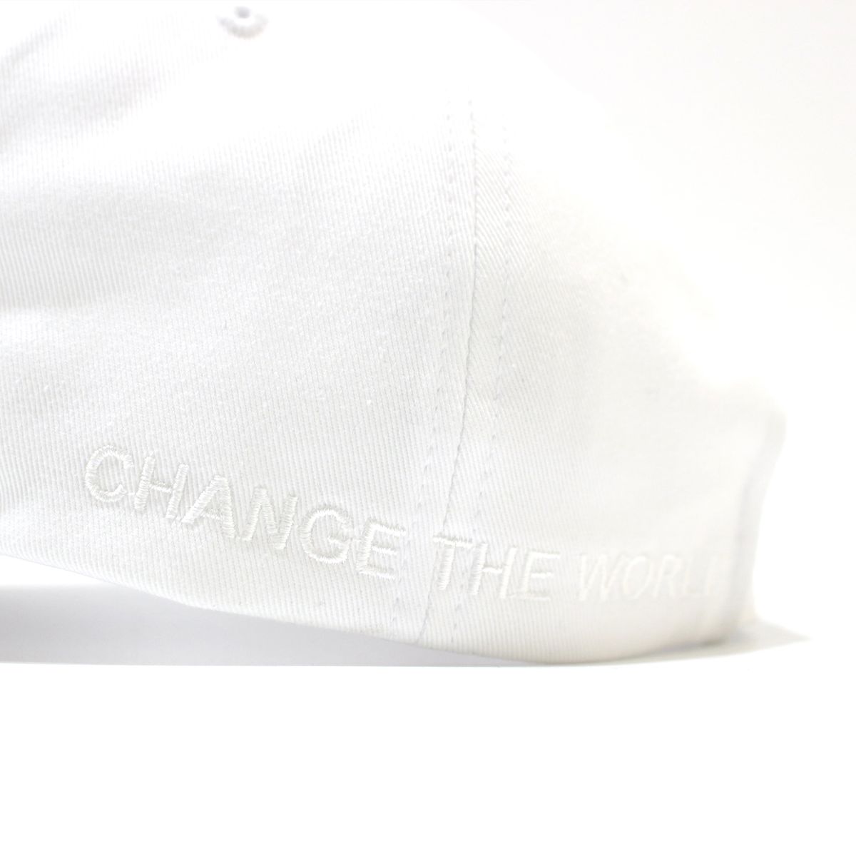 변화(BNHW) CHANGE 태극기 오버핏 볼캡 화이트