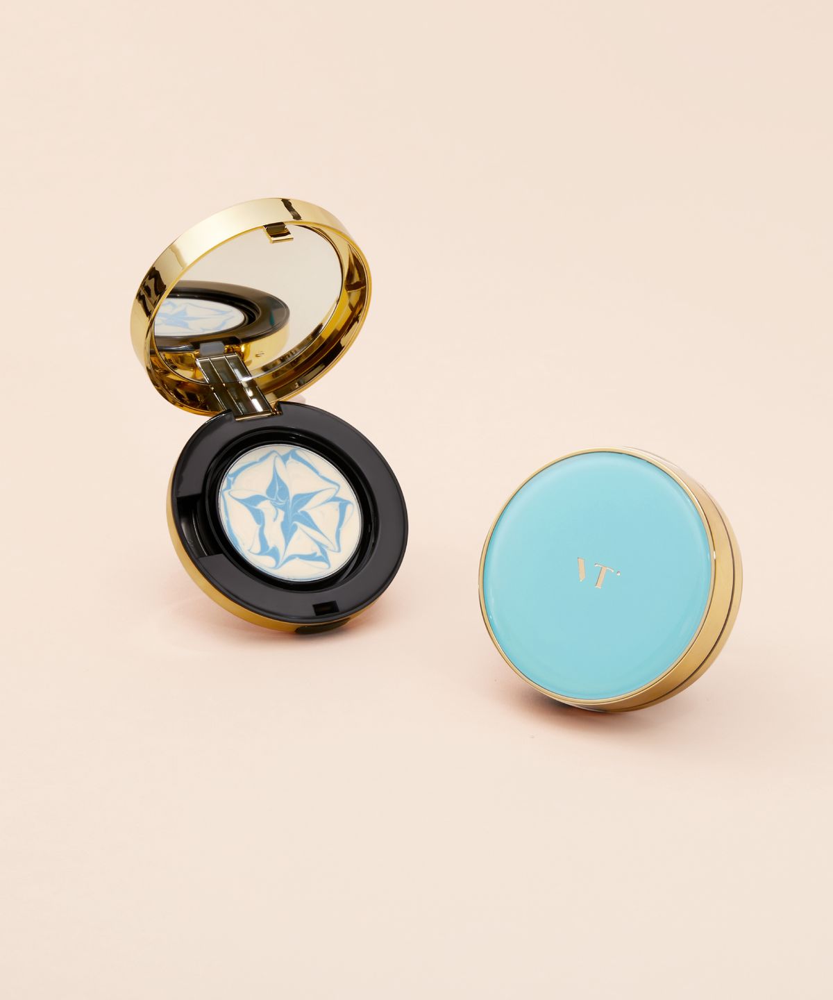 브이티코스메틱(VT COSMETICS) VT 에센스 선 팩트